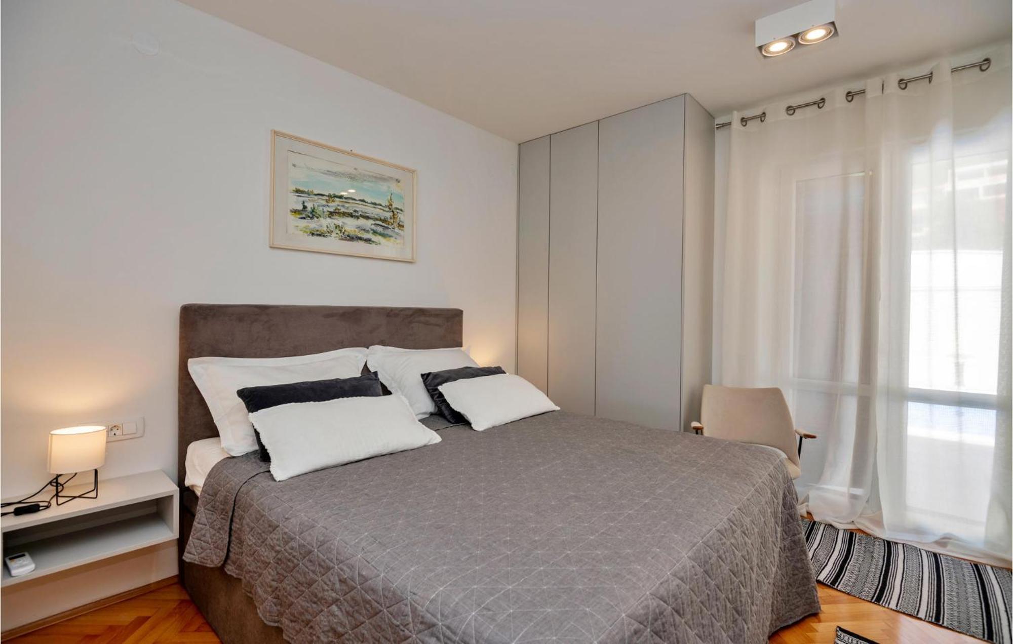 3 Bedroom Gorgeous Home In Makarska Zewnętrze zdjęcie