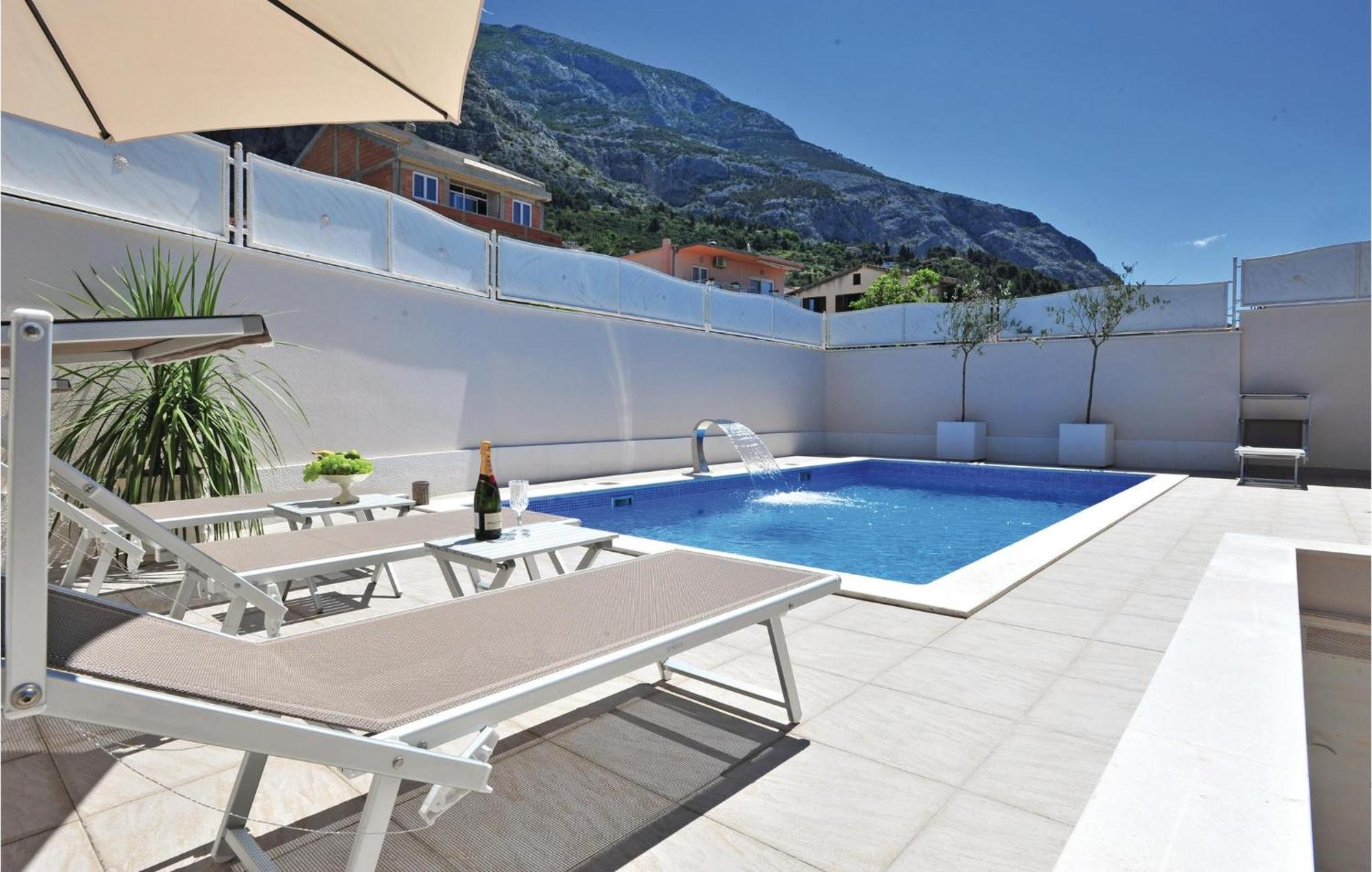3 Bedroom Gorgeous Home In Makarska Zewnętrze zdjęcie